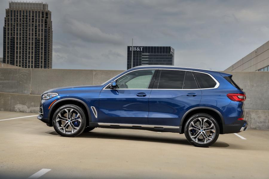  BMW X5 xDrive40i (G05) 2018 года  (NA) (фото 8 из 36)